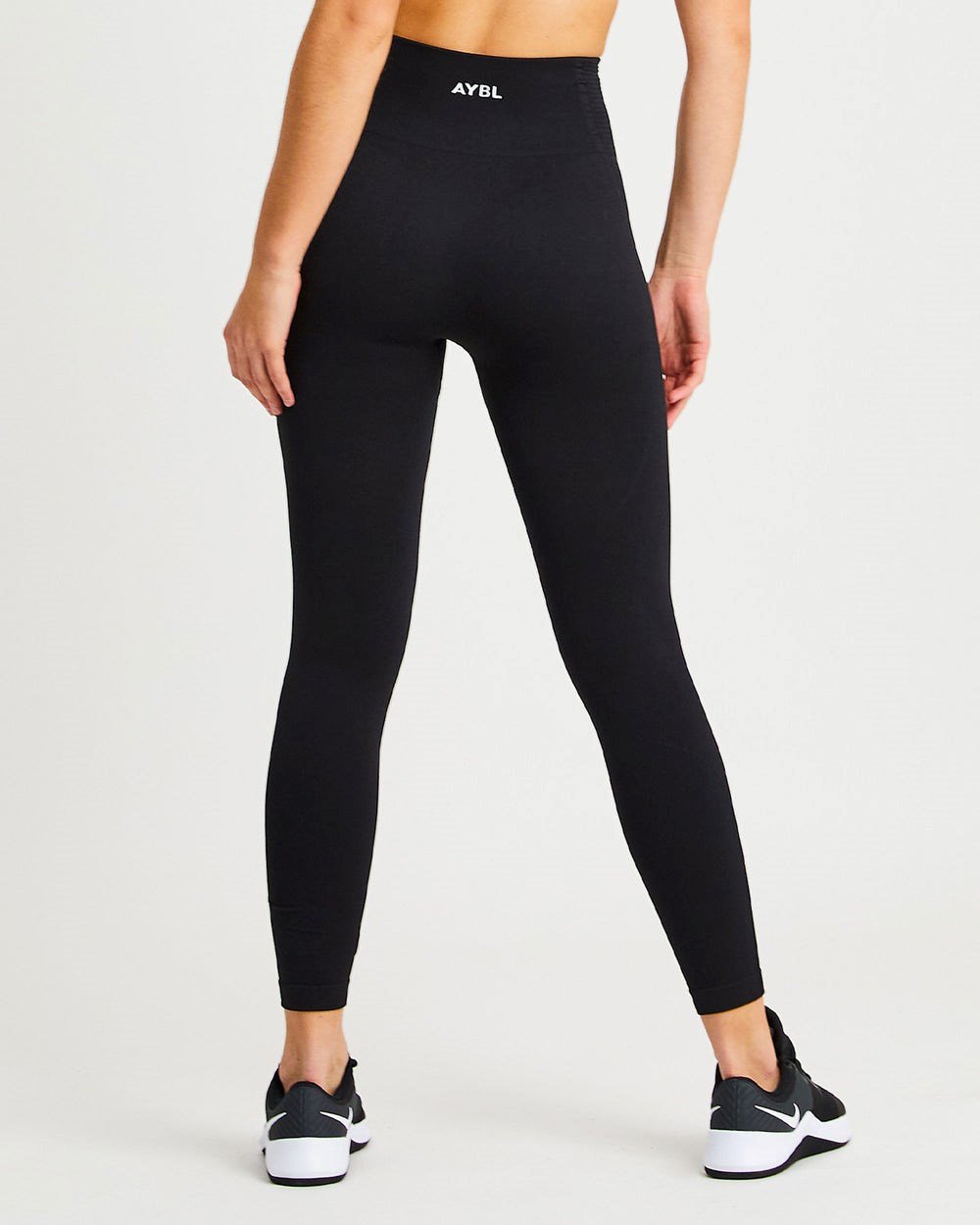 AYBL Balance V2 Seamless Leggings Čierne | 51JISMYNH