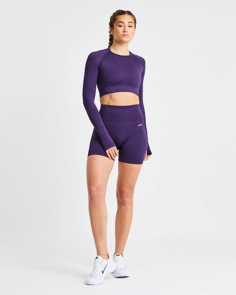 AYBL Balance V2 Seamless Long Sleeve Crop Top Nachový | 02LYITUMN