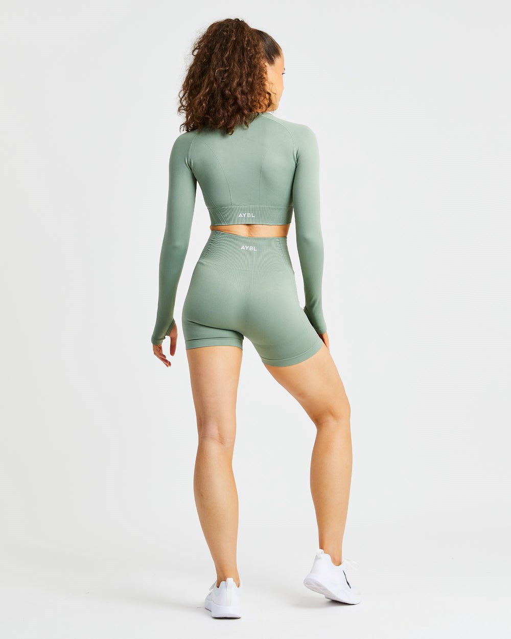 AYBL Balance V2 Seamless Long Sleeve Crop Top Olivovo Zelená Zelene | 16PKUILDC