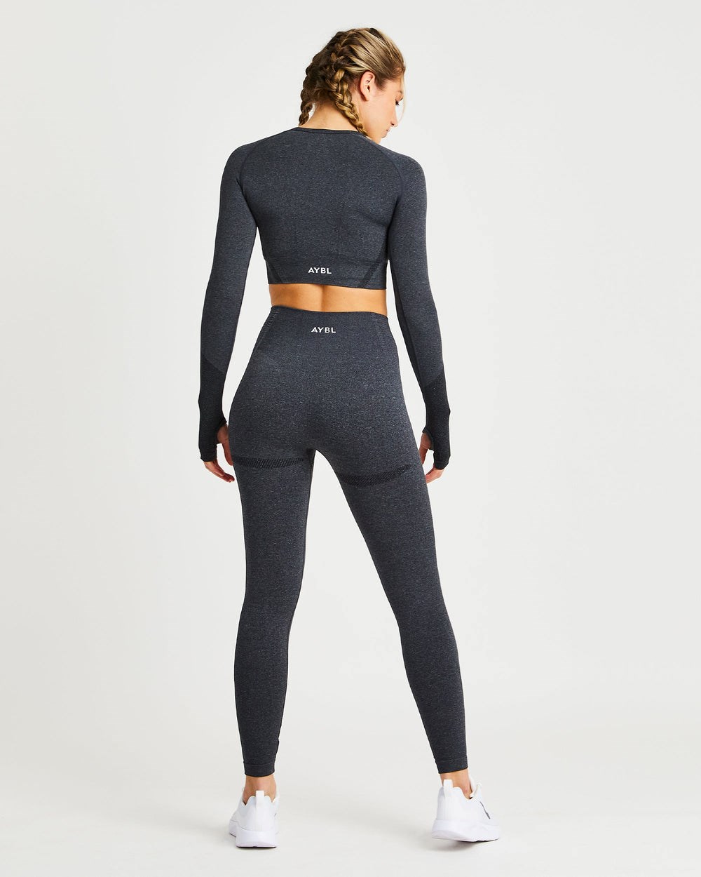 AYBL Balance V2 Seamless Long Sleeve Crop Top Čierne | 38XNADCUY