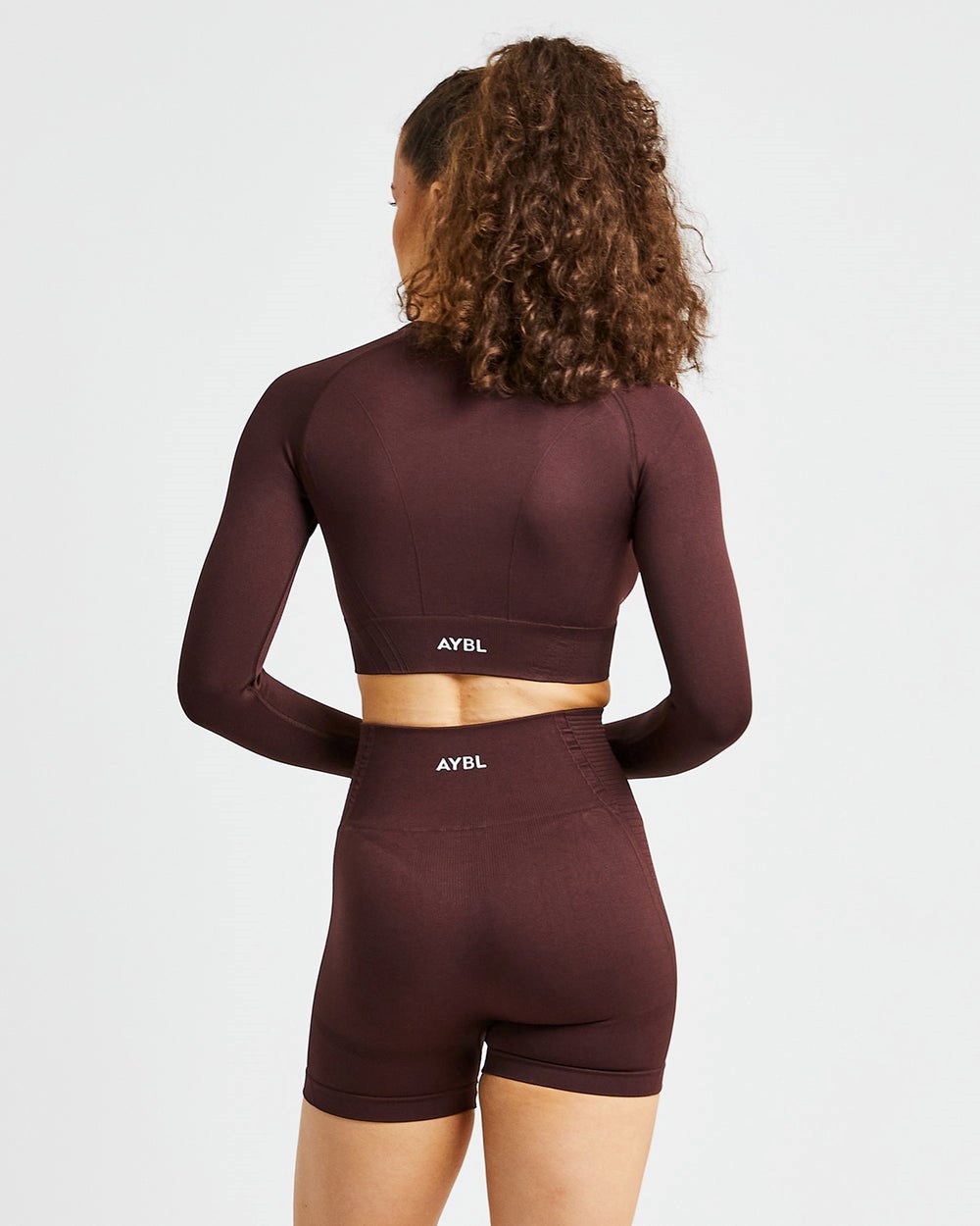 AYBL Balance V2 Seamless Long Sleeve Crop Top Čokoláda Hnede | 40JSVOACH