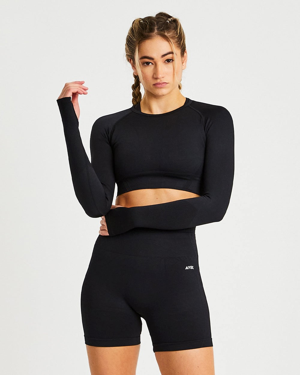 AYBL Balance V2 Seamless Long Sleeve Crop Top Čierne | 45SZCFTMA