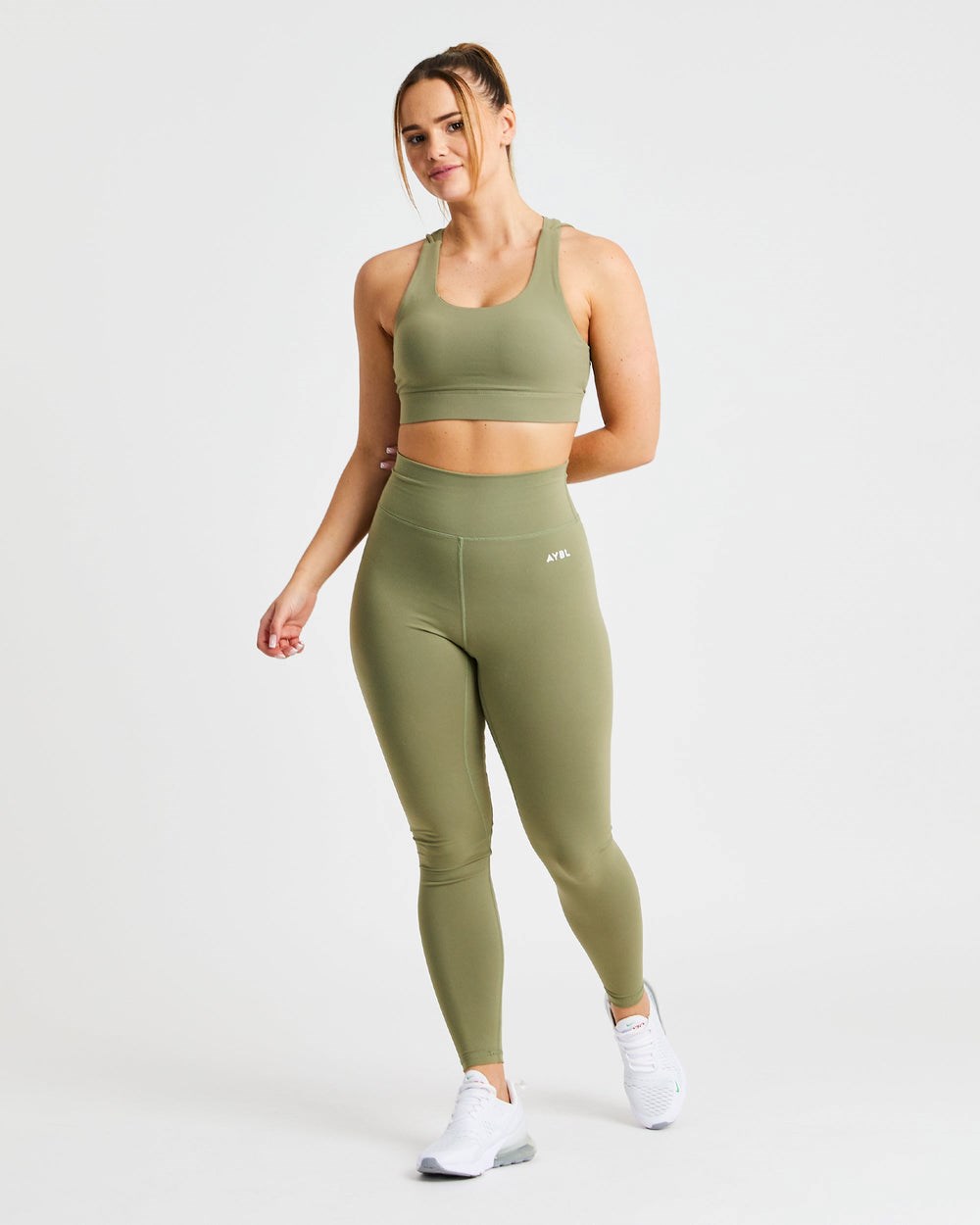 AYBL Core Leggings Olivovo Zelená | 69MDUICEF