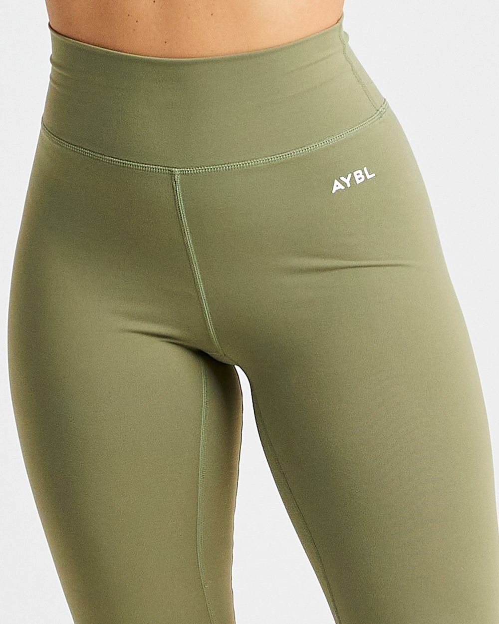 AYBL Core Leggings Olivovo Zelená | 69MDUICEF