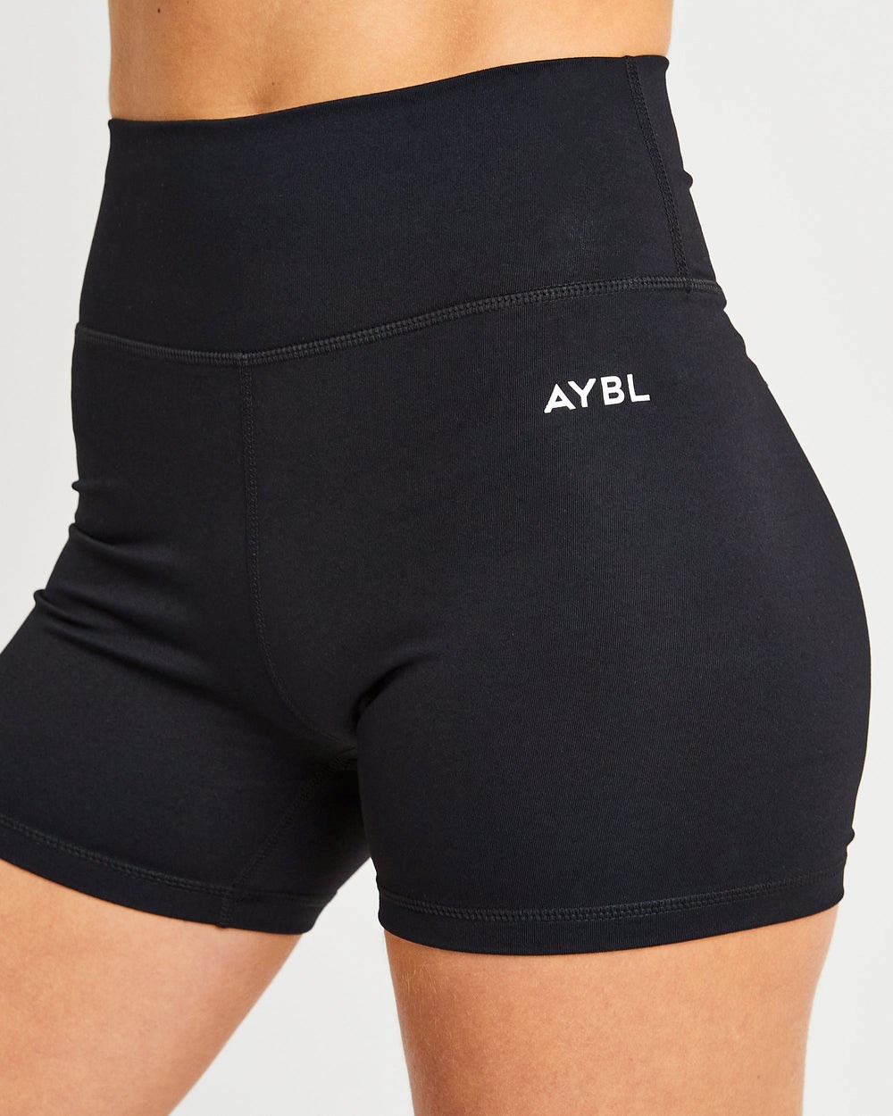 AYBL Core Shorts Čierne | 25OSKBTER