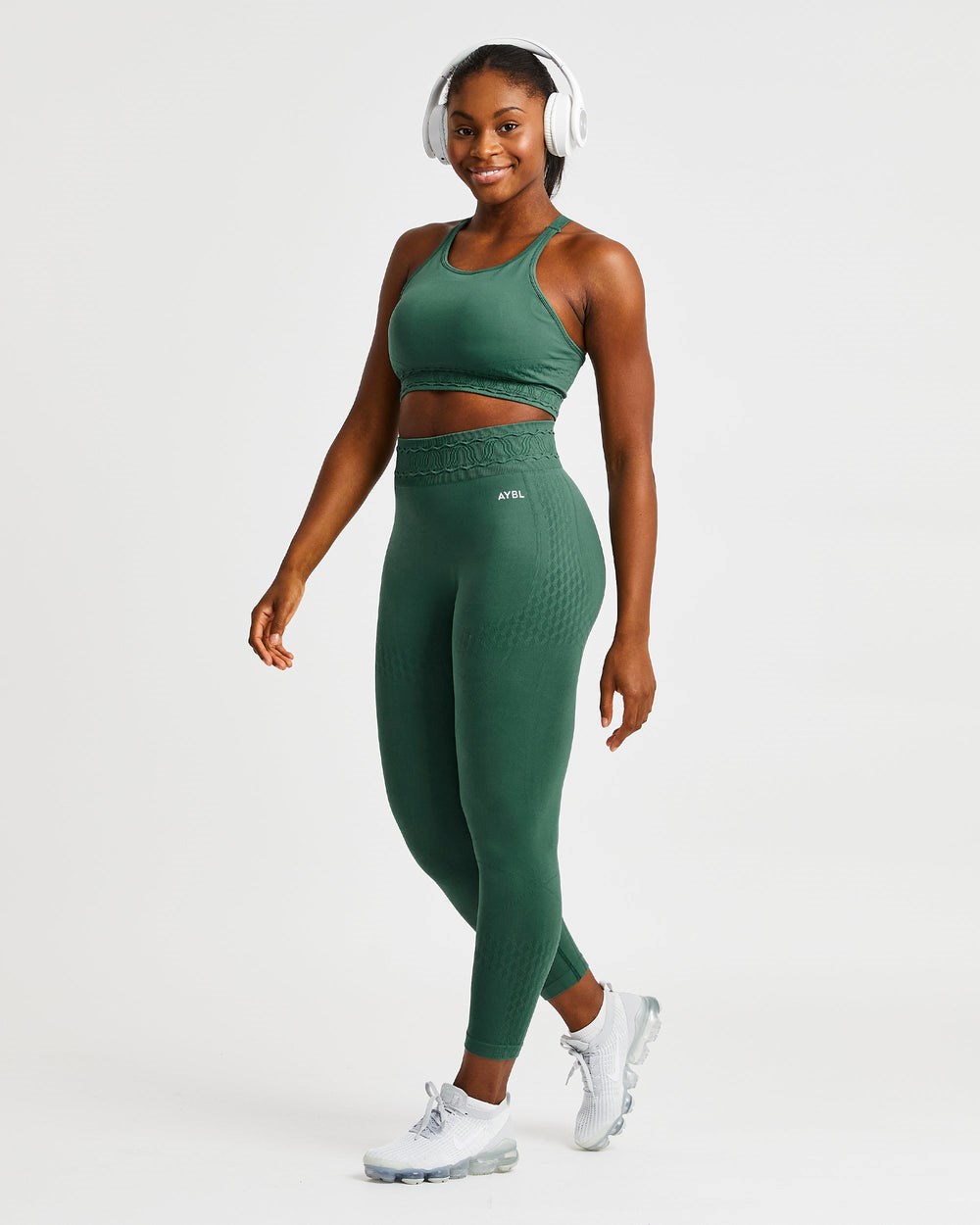 AYBL Elevate Seamless Sports Bra Zelene | 53VPAOJWE