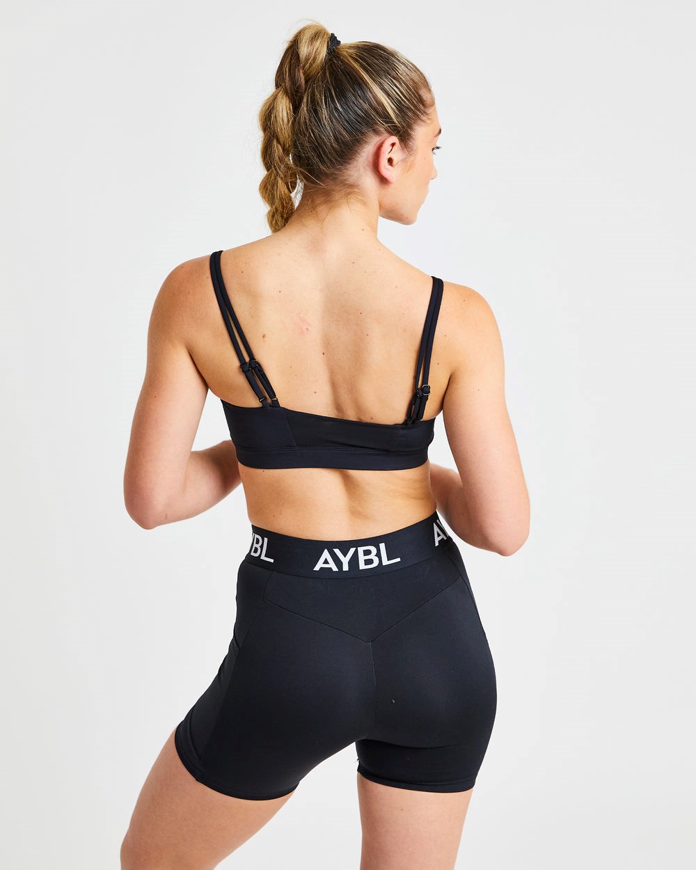 AYBL Essential Bandeau Sports Bra Čierne | 54CWYXDUO