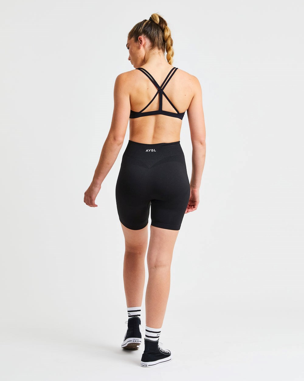 AYBL Essential Remienkové Sports Bra Čierne | 29GOBHLNM