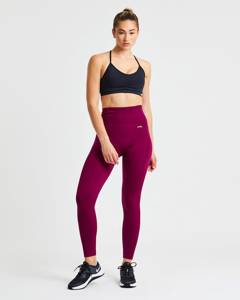 AYBL Essential Ruched Sports Bra Čierne | 70RDAFPWB