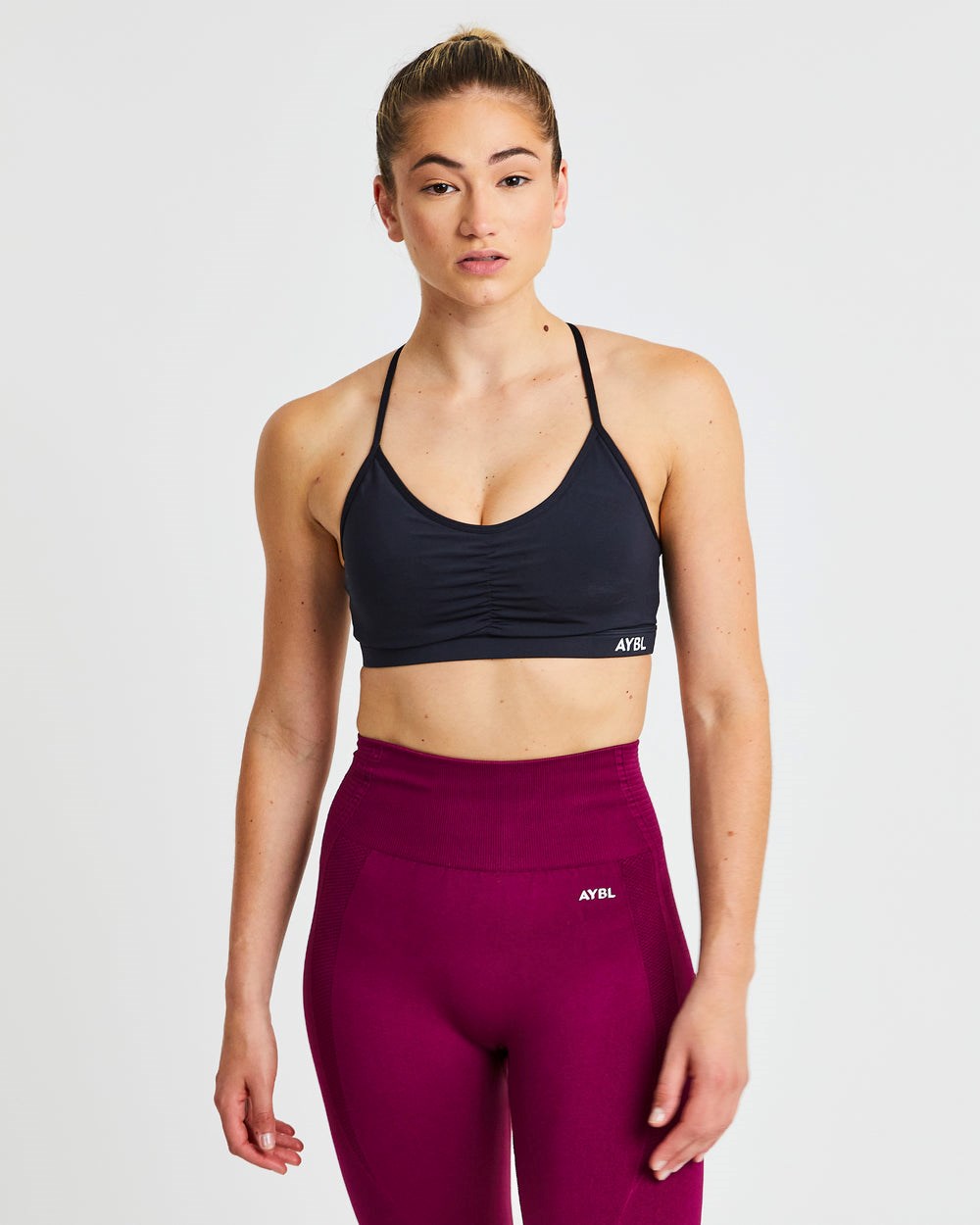 AYBL Essential Ruched Sports Bra Čierne | 70RDAFPWB