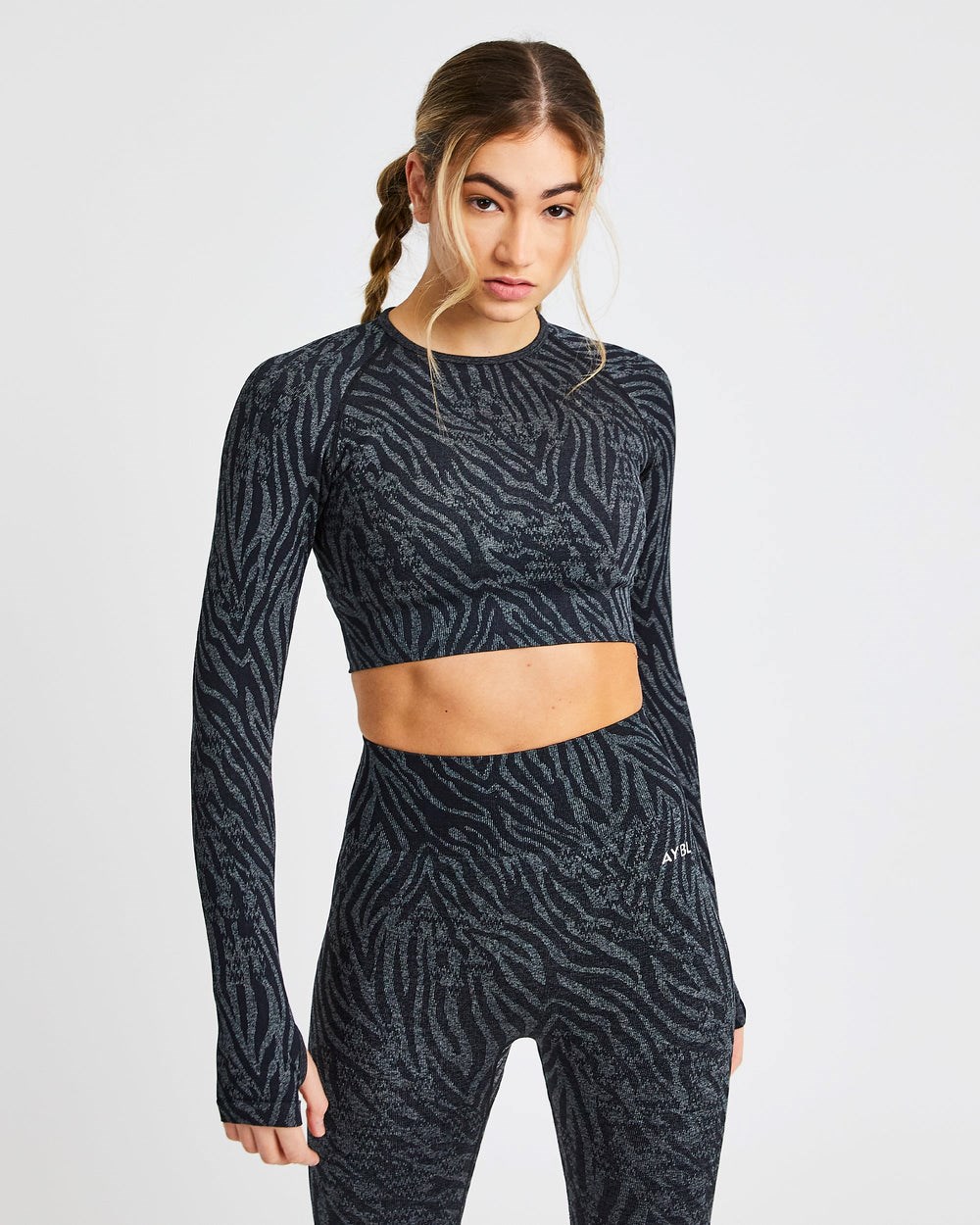 AYBL Evolve Animal Seamless Long Sleeve Crop Top Čierne | 13GIQHSZW