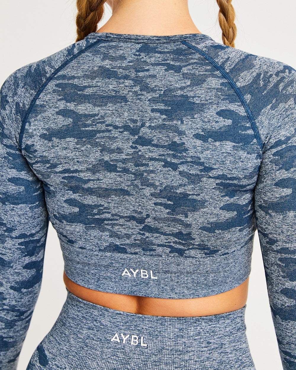 AYBL Evolve Camo Seamless Long Sleeve Crop Top Teal | 01RIUBCMQ