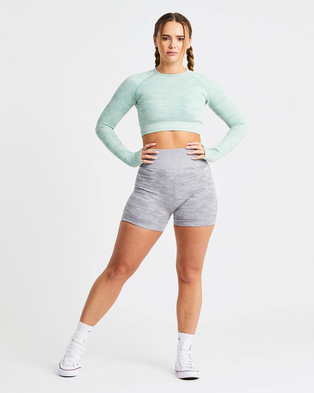 AYBL Evolve Camo Seamless Long Sleeve Crop Top Zelene | 02NILTSQF