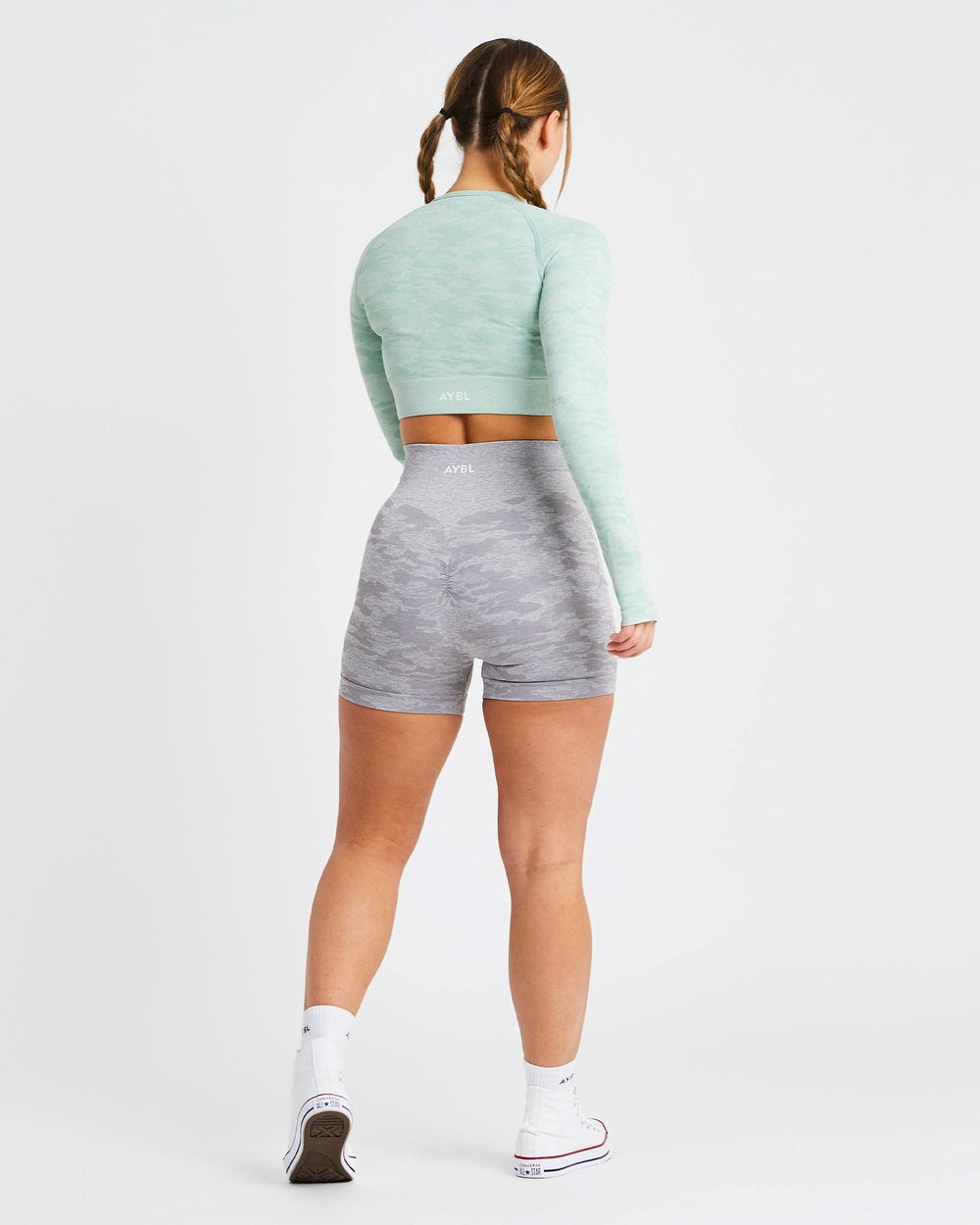 AYBL Evolve Camo Seamless Long Sleeve Crop Top Zelene | 02NILTSQF