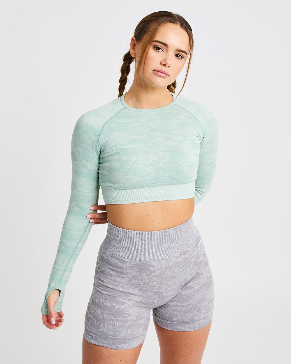 AYBL Evolve Camo Seamless Long Sleeve Crop Top Zelene | 02NILTSQF