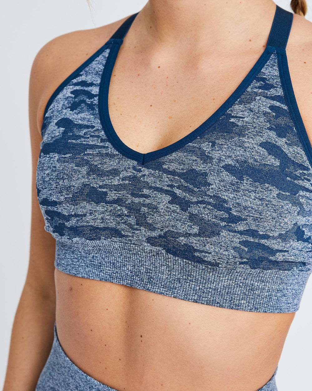 AYBL Evolve Camo Seamless Sports Bra Teal | 23NKVJQAW