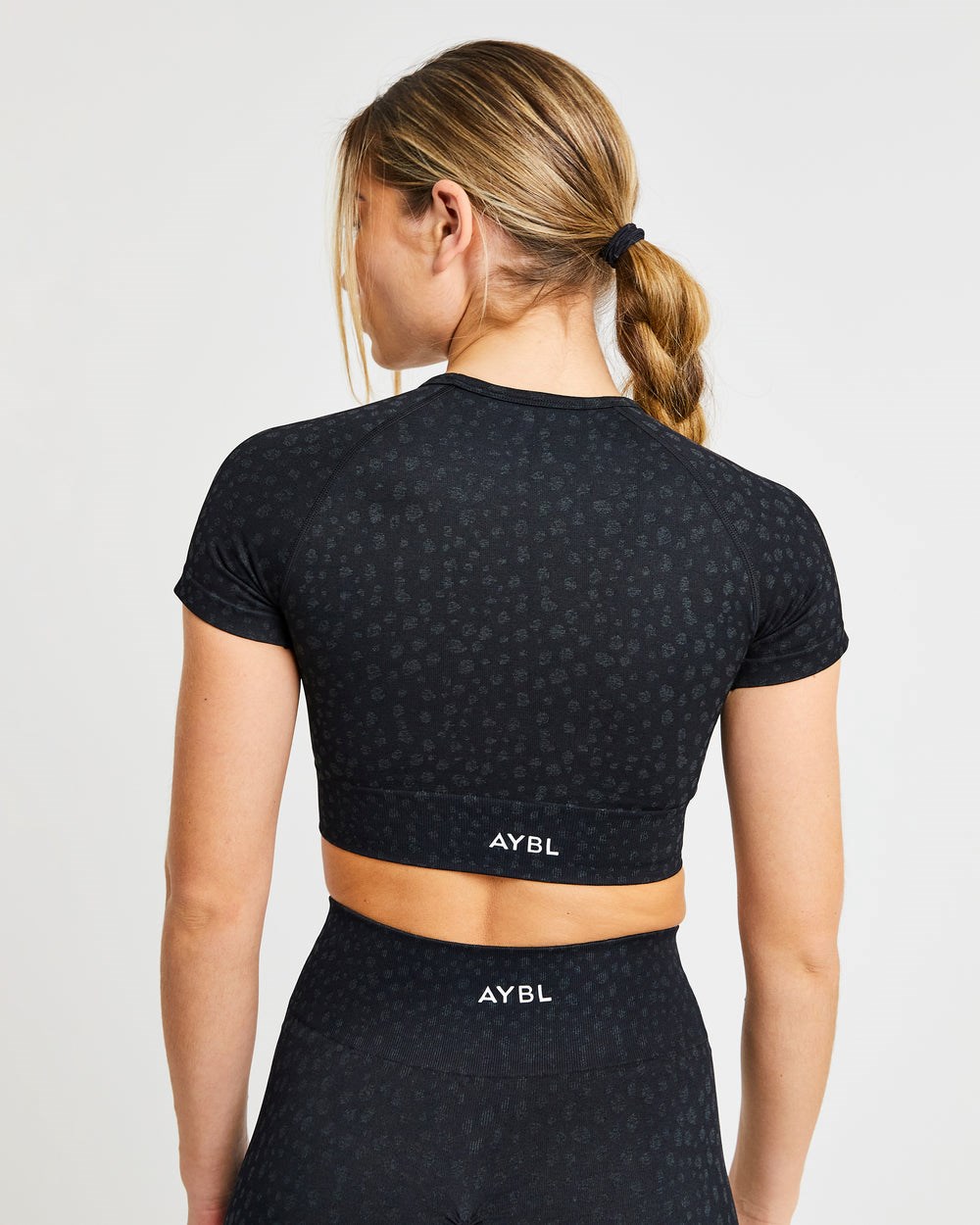 AYBL Evolve Speckle Seamless Crop Top Čierne | 84ABFSPUL