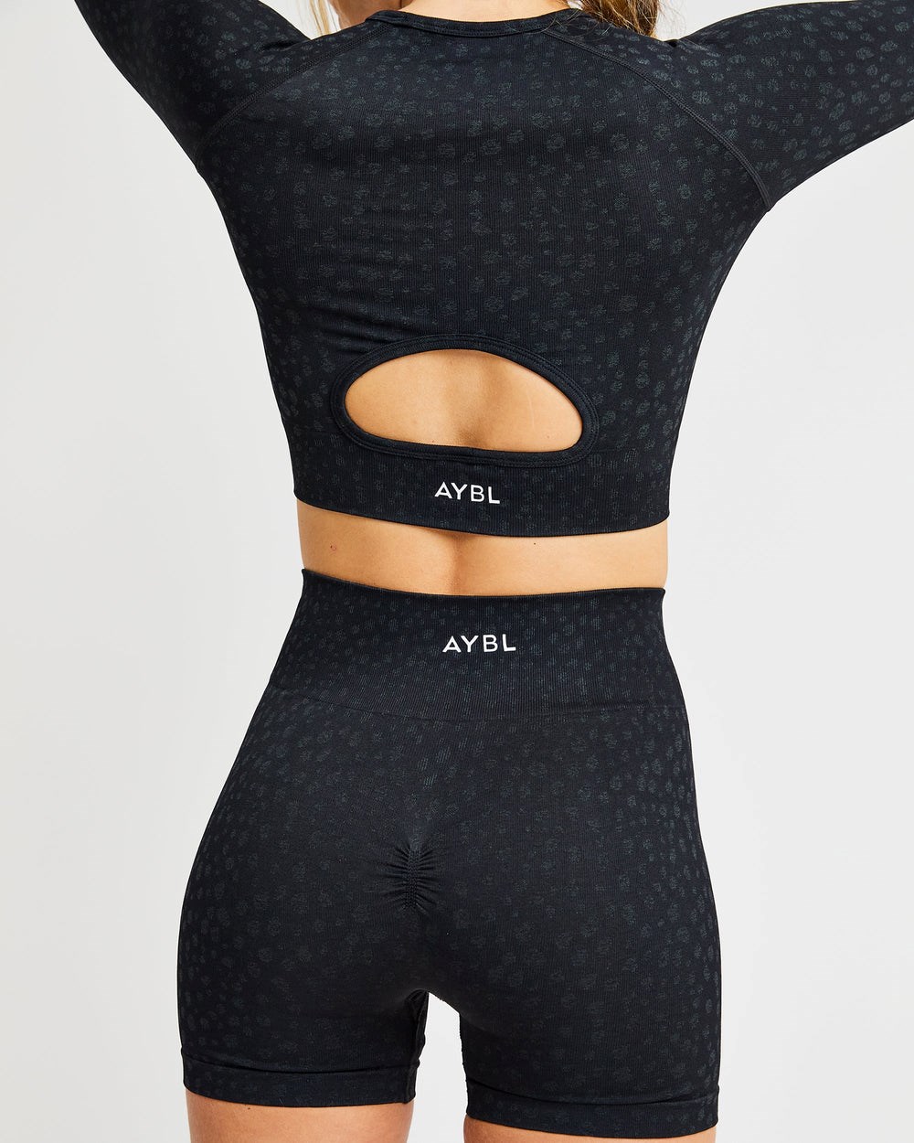 AYBL Evolve Speckle Seamless Long Sleeve Crop Top Čierne | 92NUYBFMS