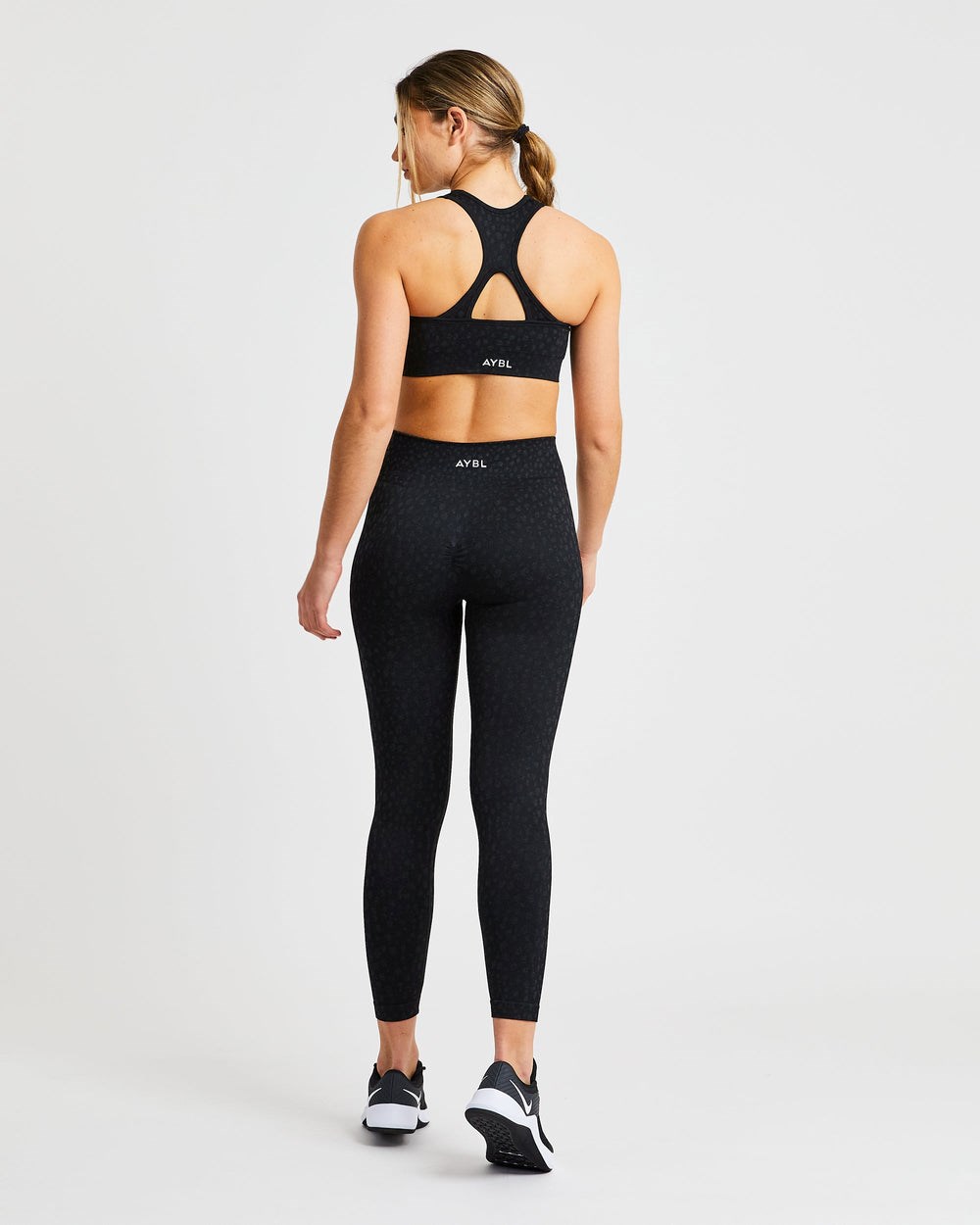 AYBL Evolve Speckle Seamless Sports Bra Čierne | 89MWHLBZY