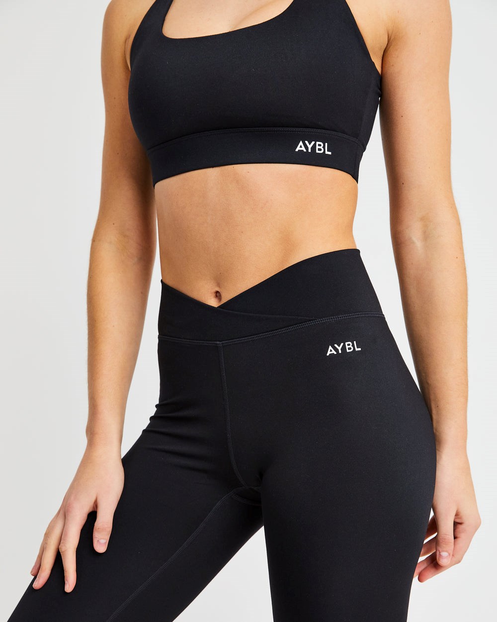 AYBL Flow Sports Bra Čierne | 80EODUJYB