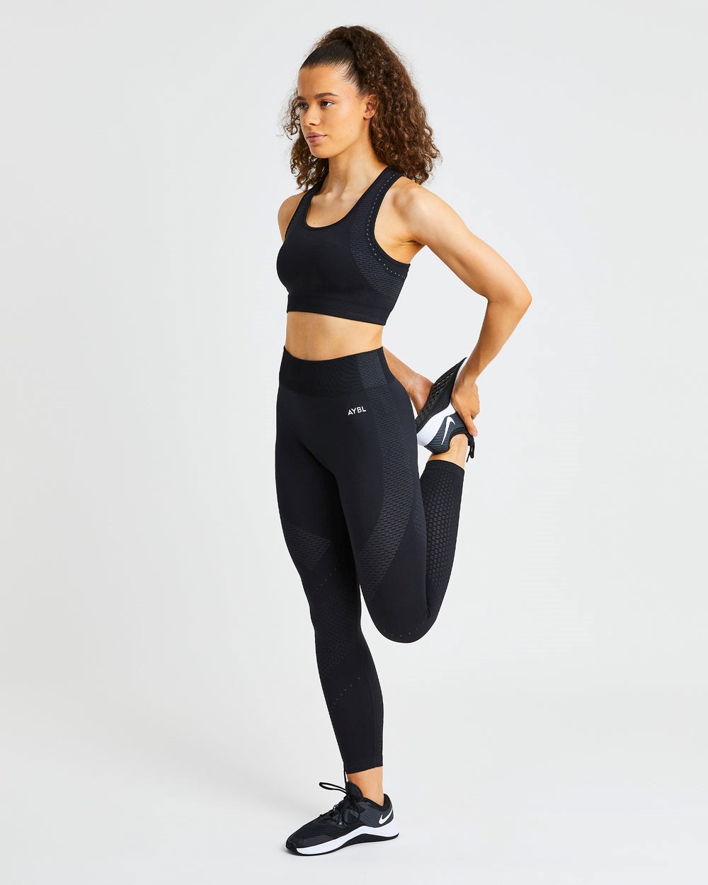 AYBL Ignite Seamless Leggings Čierne | 35HVLMAEU