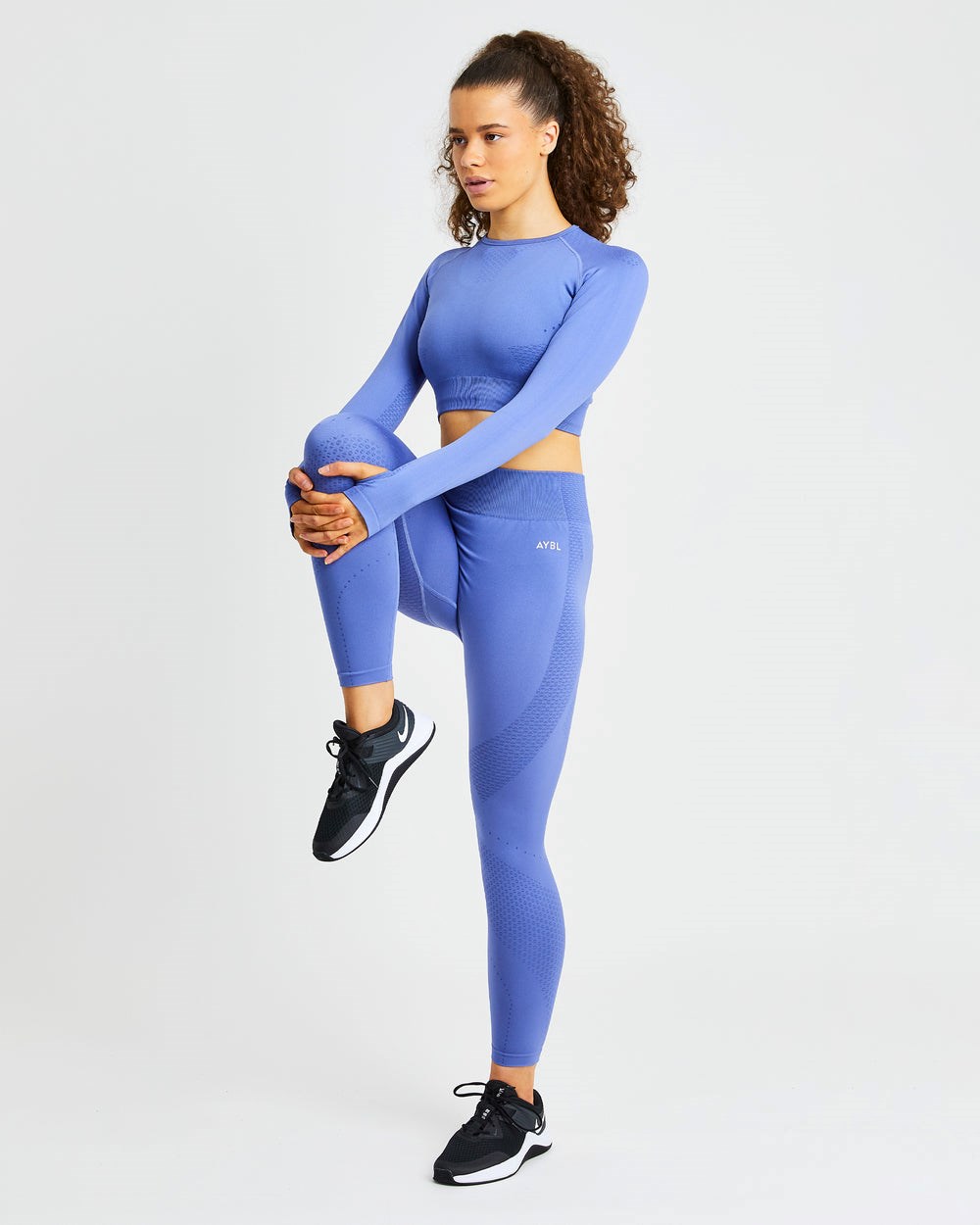 AYBL Ignite Seamless Long Sleeve Crop Top Modre | 41USDKLNY