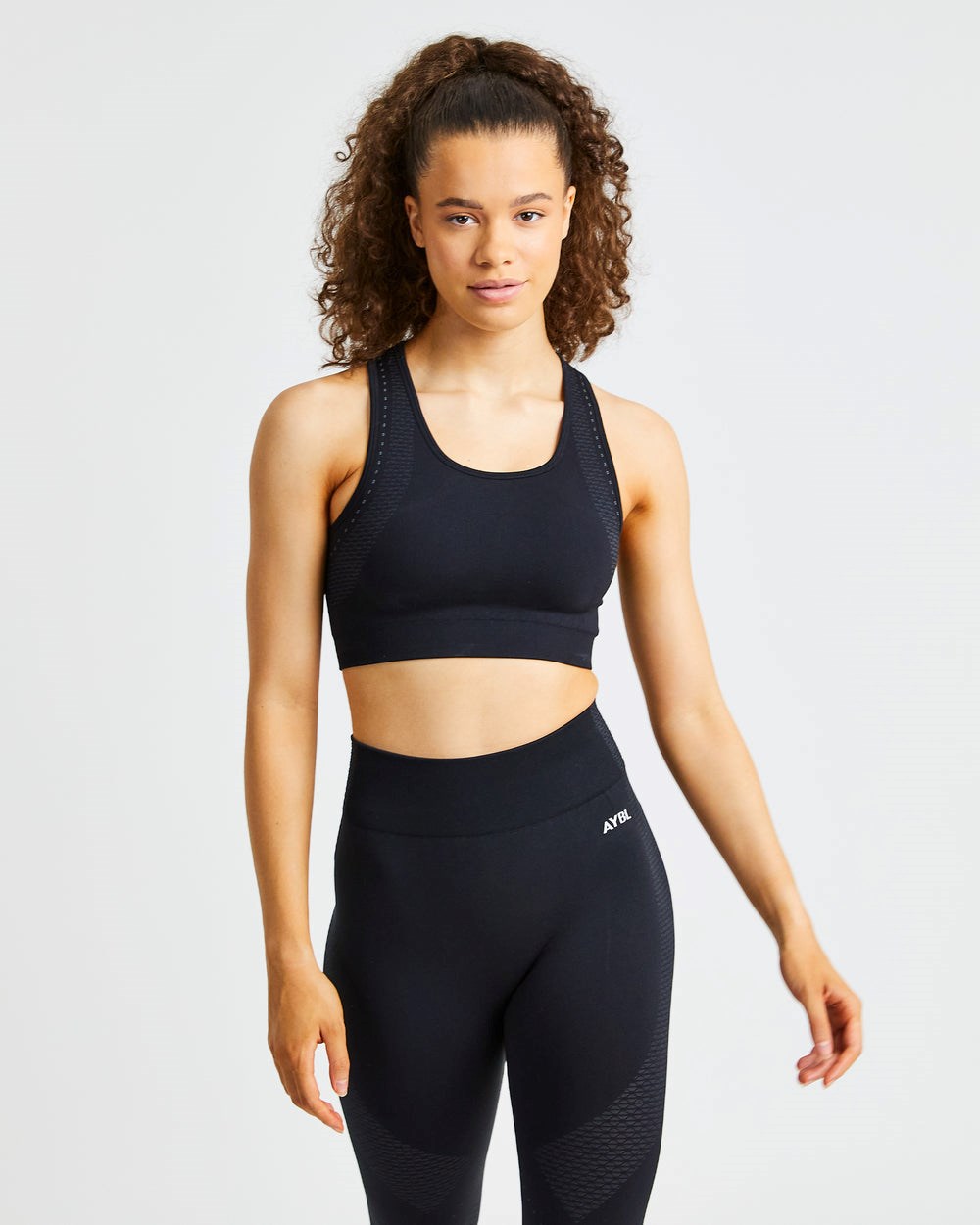 AYBL Ignite Seamless Sports Bra Čierne | 85EPCMZYB