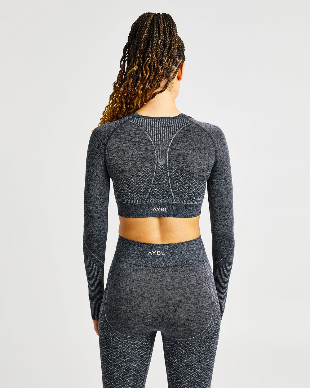 AYBL Impact Seamless Long Sleeve Crop Top Čierne | 43QHYGODS