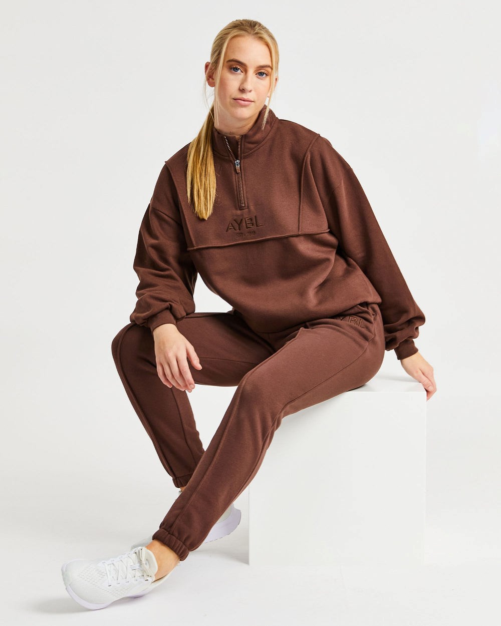 AYBL Luxe Joggers Hnede | 74WUQCZJP