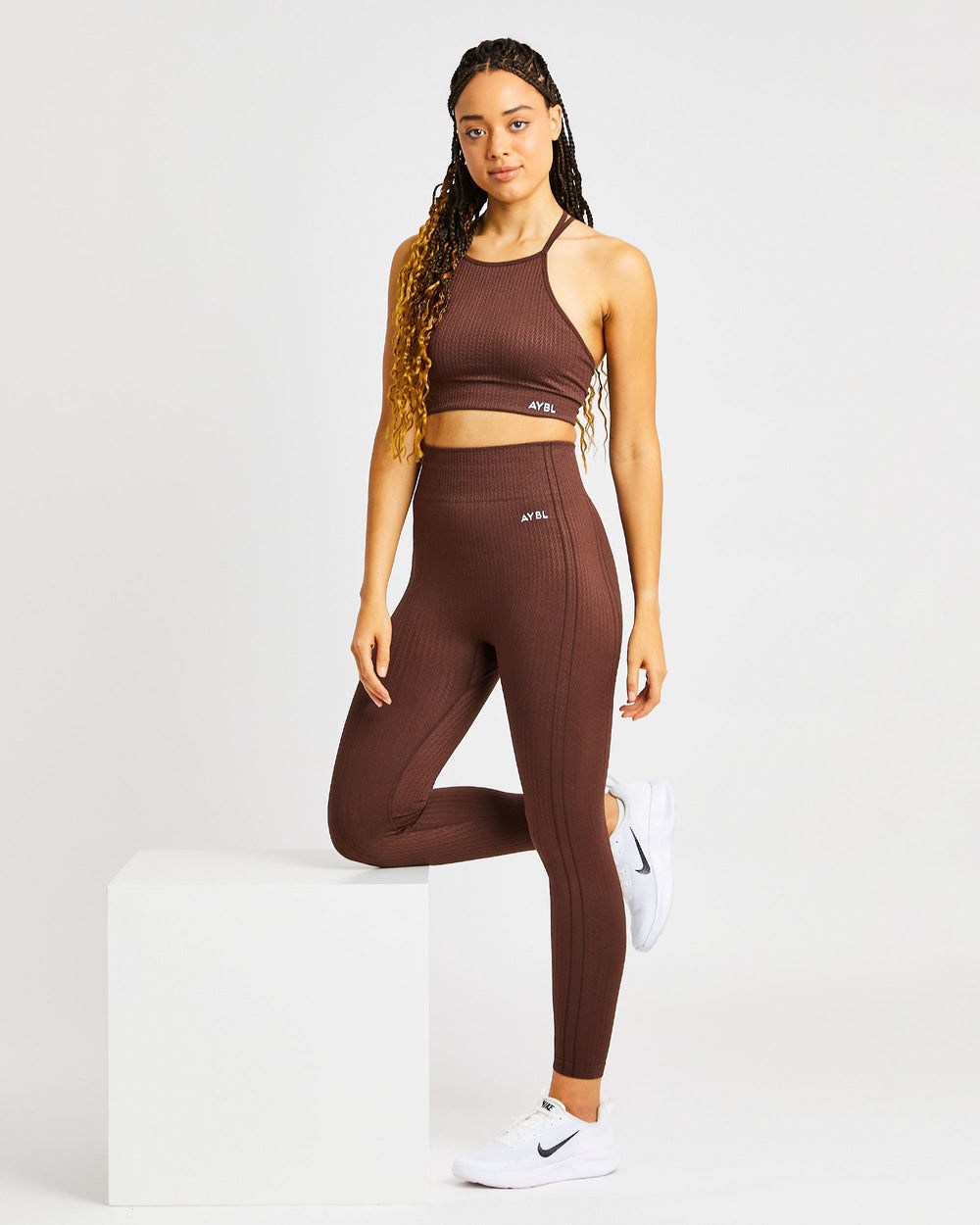 AYBL Luxe Seamless Crop Tank Top Hnede | 01ZVQTSEM