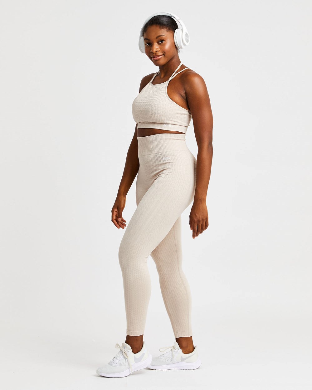 AYBL Luxe Seamless Crop Tank Top Sand | 40ICDVGJH