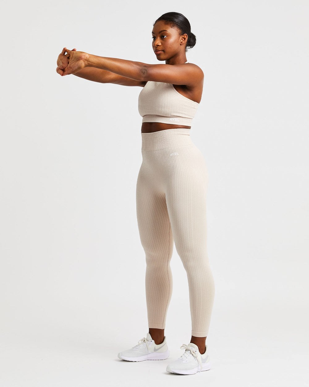 AYBL Luxe Seamless Crop Tank Top Sand | 40ICDVGJH