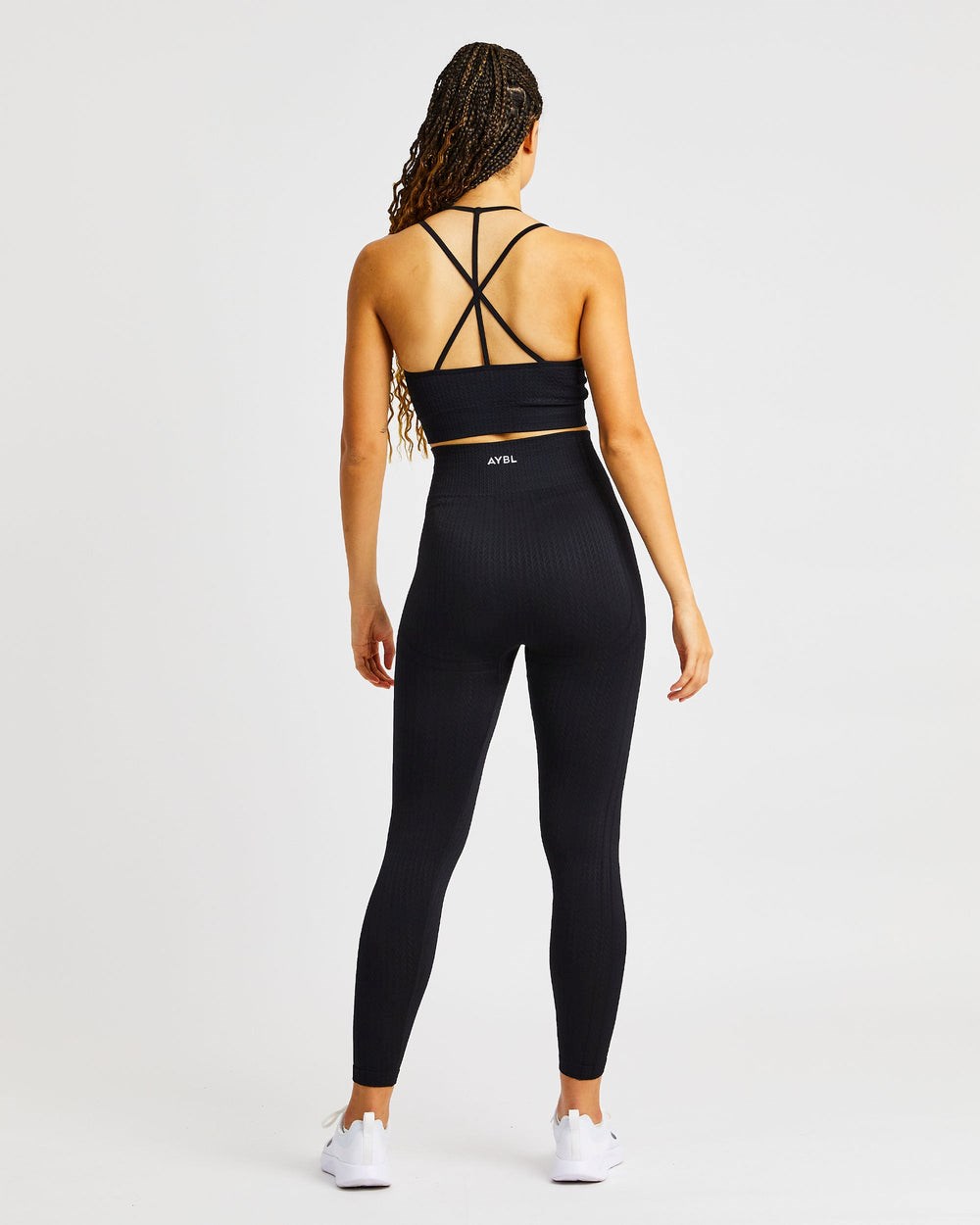 AYBL Luxe Seamless Crop Tank Top Čierne | 04ILDURSW