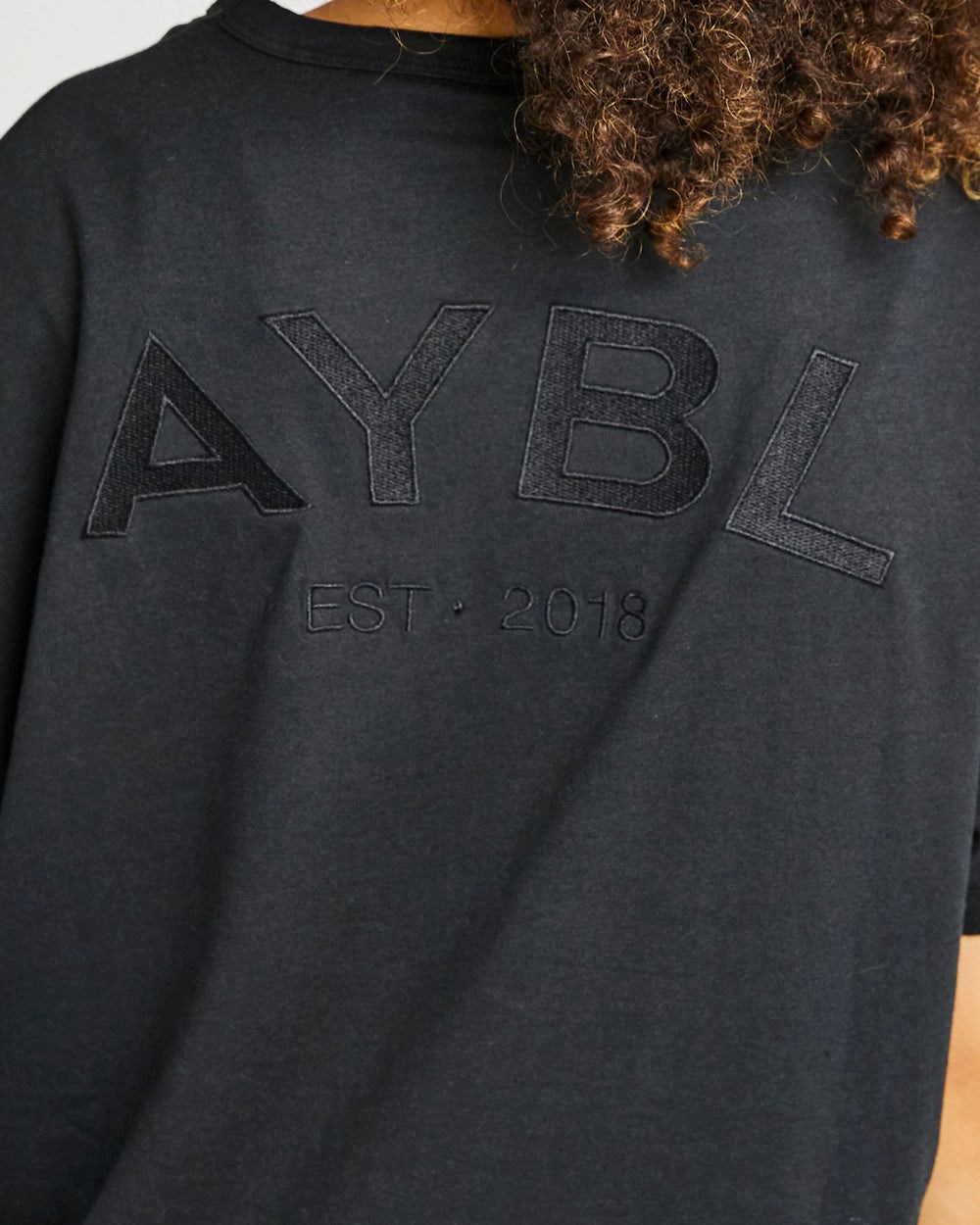 AYBL Luxe T Shirt Čierne | 81DSKFTBJ