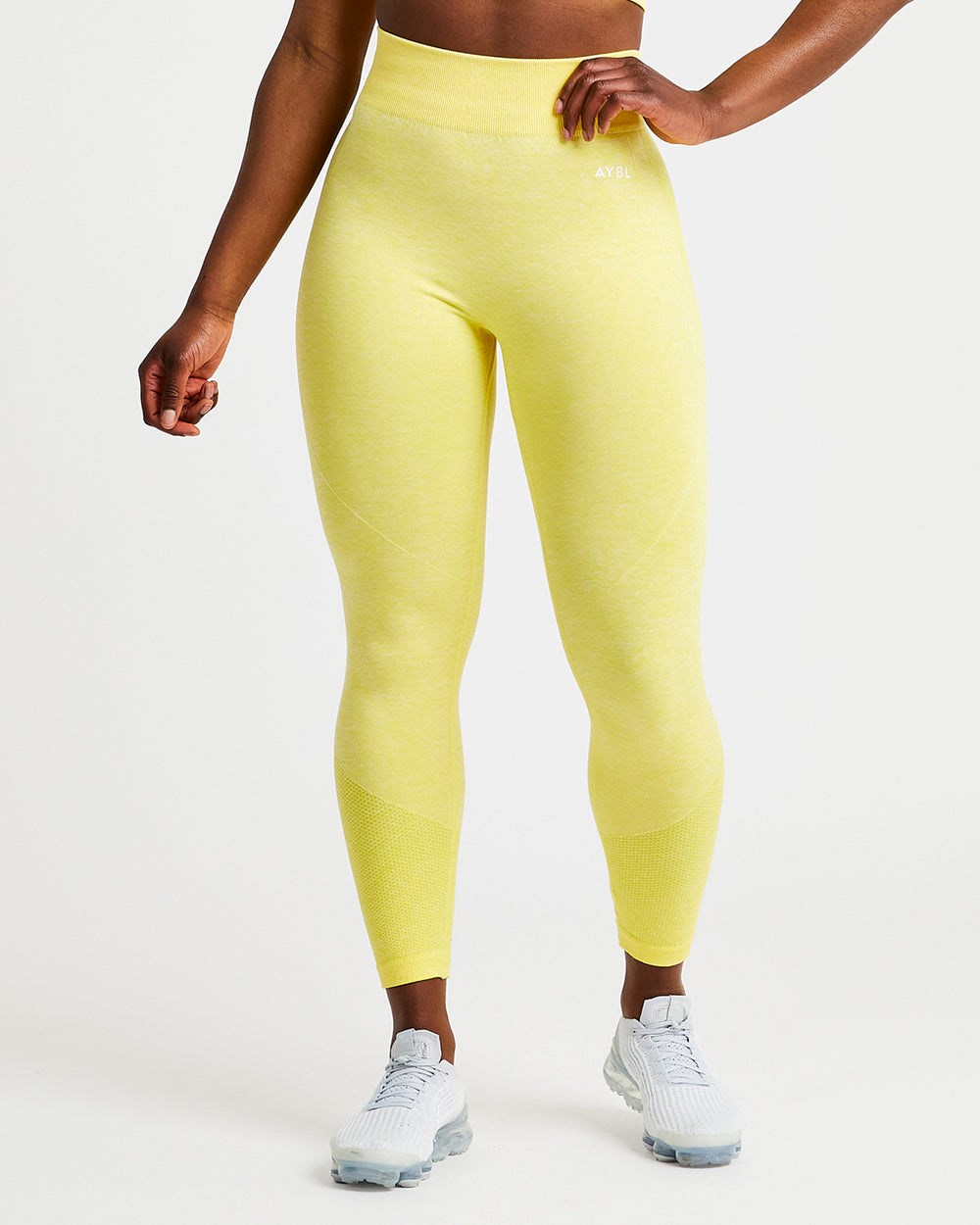 AYBL Motion Seamless Leggings Žlté | 90LWCMSGT