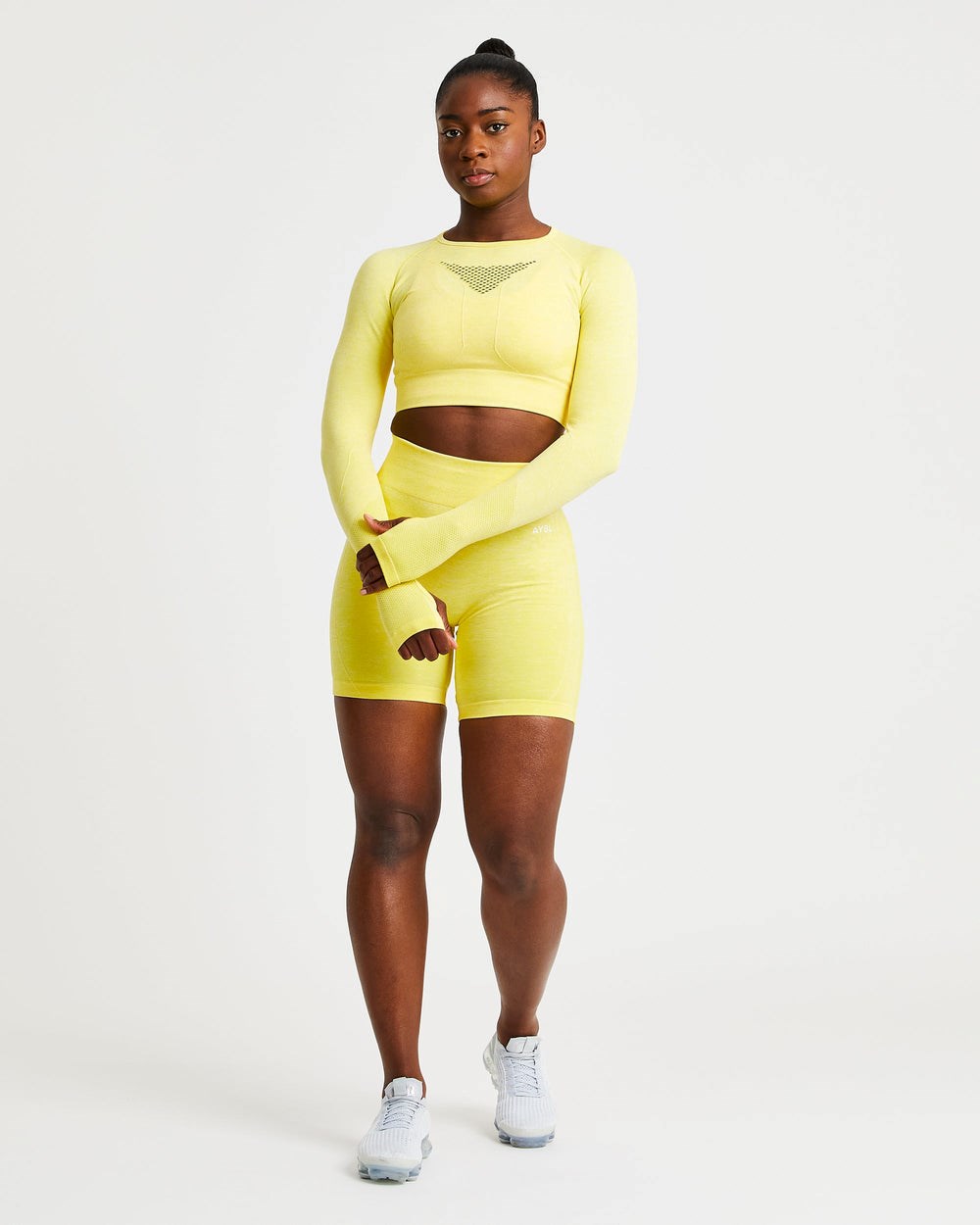 AYBL Motion Seamless Long Sleeve Crop Top Žlté | 24GOMWTHY