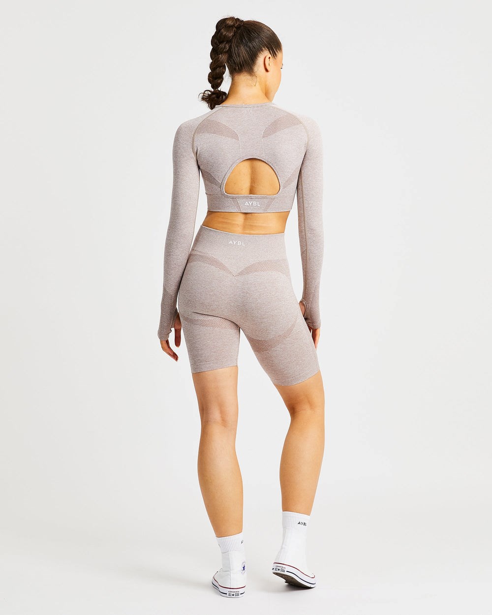 AYBL Motion Seamless Long Sleeve Crop Top Béžové | 32IOZKBLE