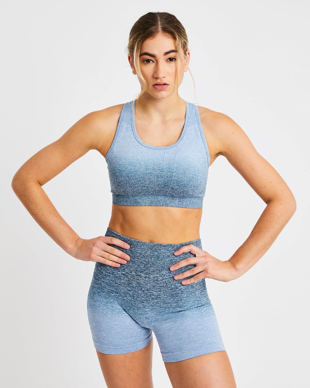 AYBL Pulse Ombré Seamless Sports Bra Teal | 72MUIHEYJ