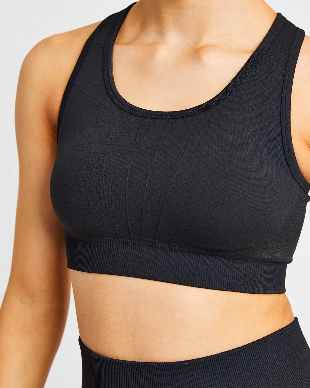 AYBL Pulse Seamless Sports Bra Čierne | 43RGBLWNF