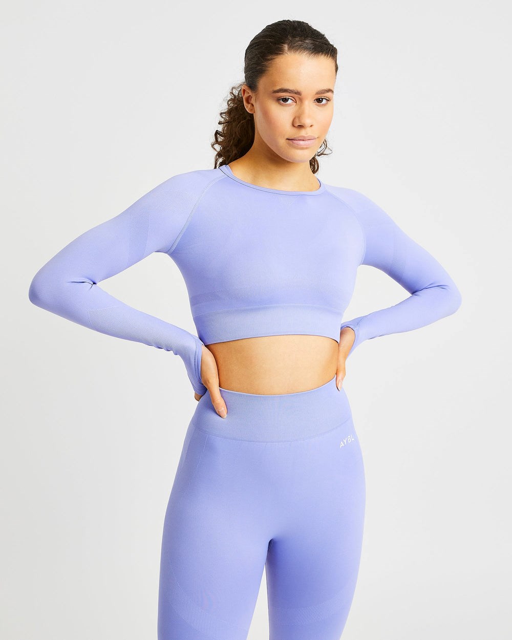 AYBL Reform Seamless Long Sleeve Crop Top Nachový | 25HMBEIVN