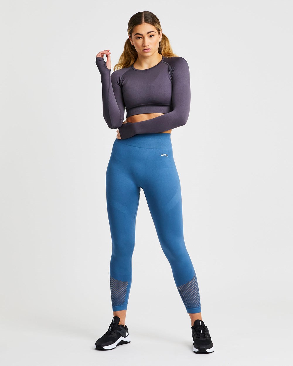 AYBL Reform Seamless Long Sleeve Crop Top Charcoal | 27XHLZIBC