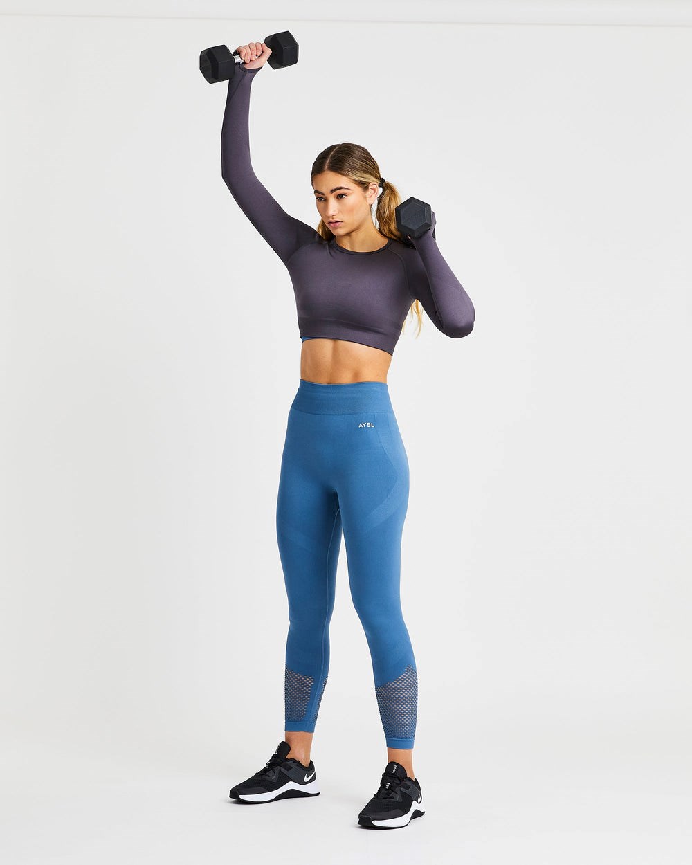 AYBL Reform Seamless Long Sleeve Crop Top Charcoal | 27XHLZIBC