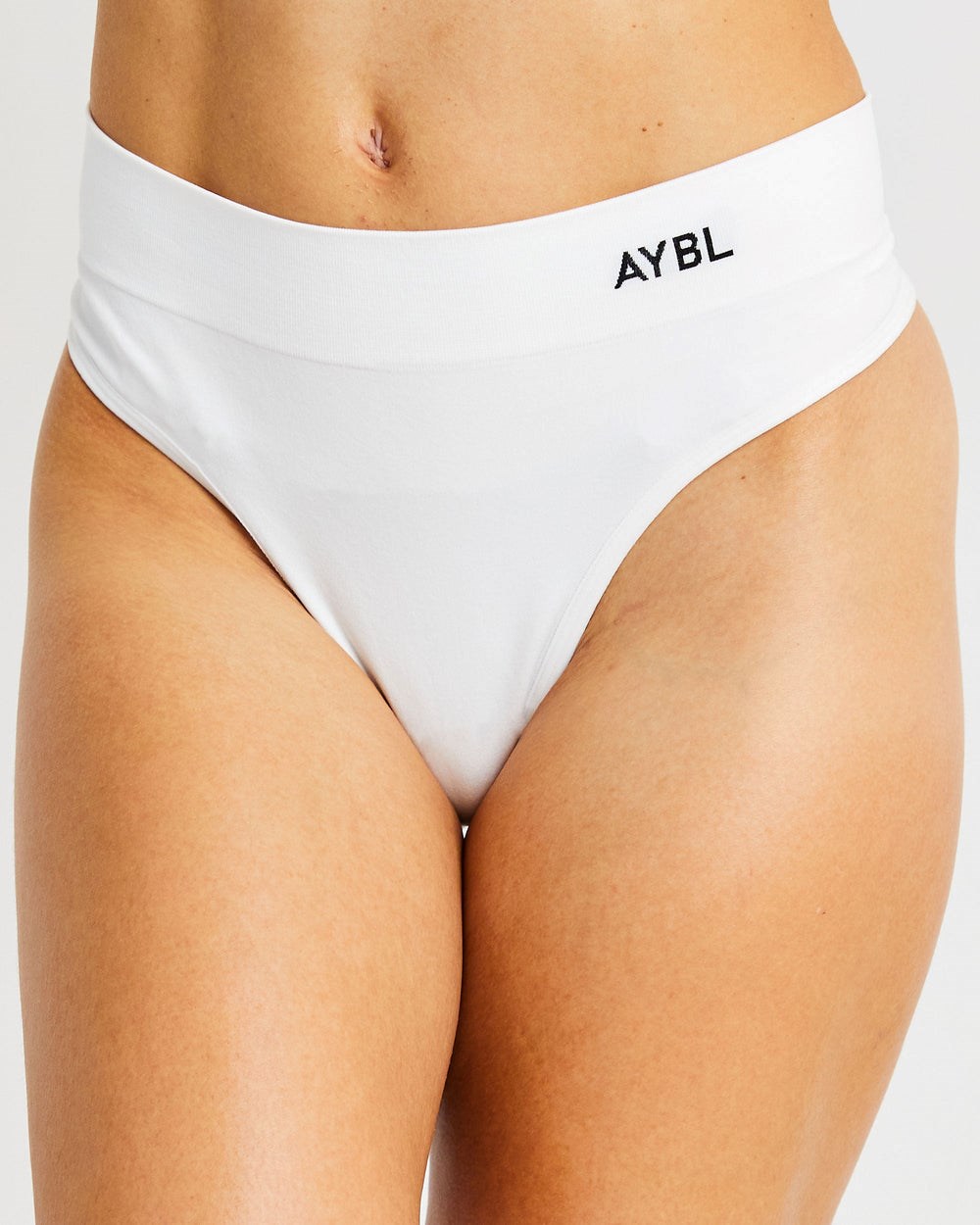 AYBL Seamless High Rise Tanga Biele | 19IPYWMNK