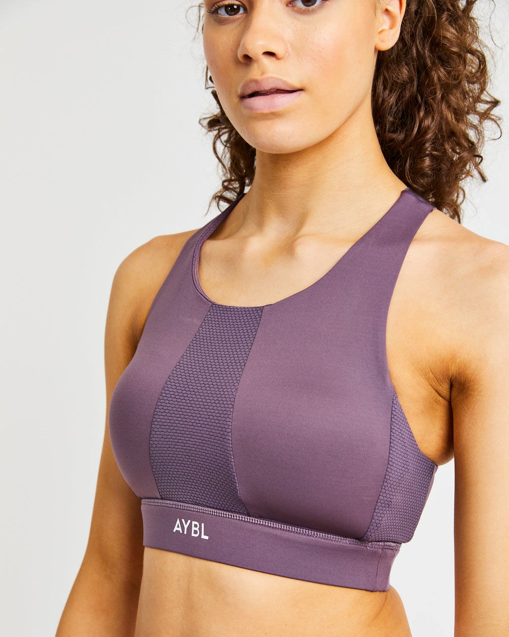 AYBL Sportive High Neck Sports Bra Nachový | 50VAITGSX