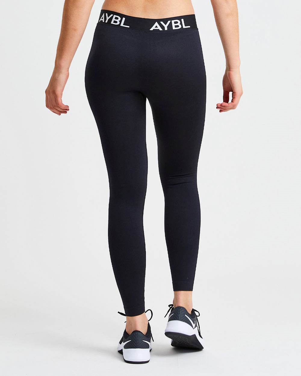 AYBL Staple Seamless Low Rise Leggings Čierne | 94VXBREGI