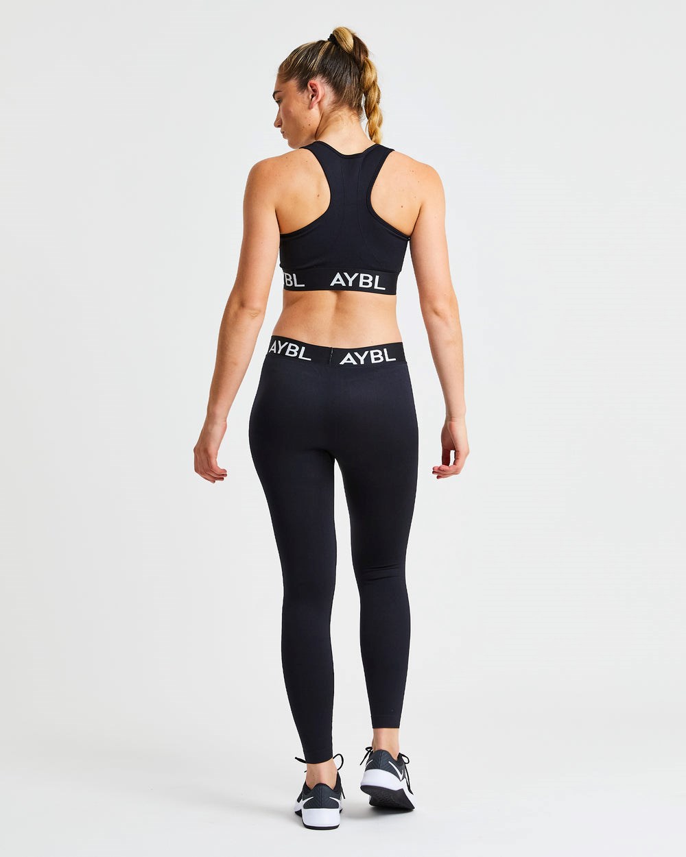 AYBL Staple Seamless Low Rise Leggings Čierne | 94VXBREGI