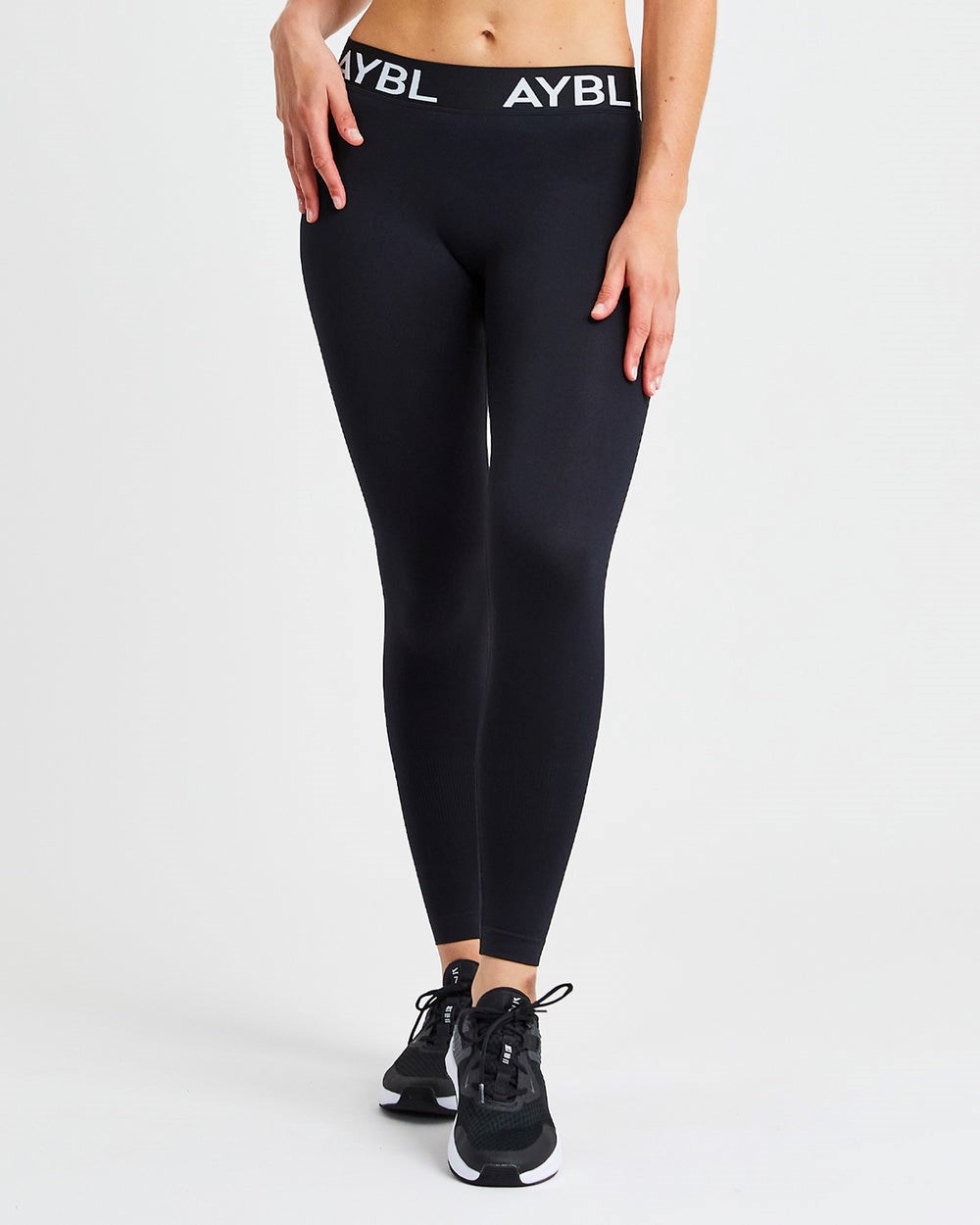 AYBL Staple Seamless Low Rise Leggings Čierne | 94VXBREGI