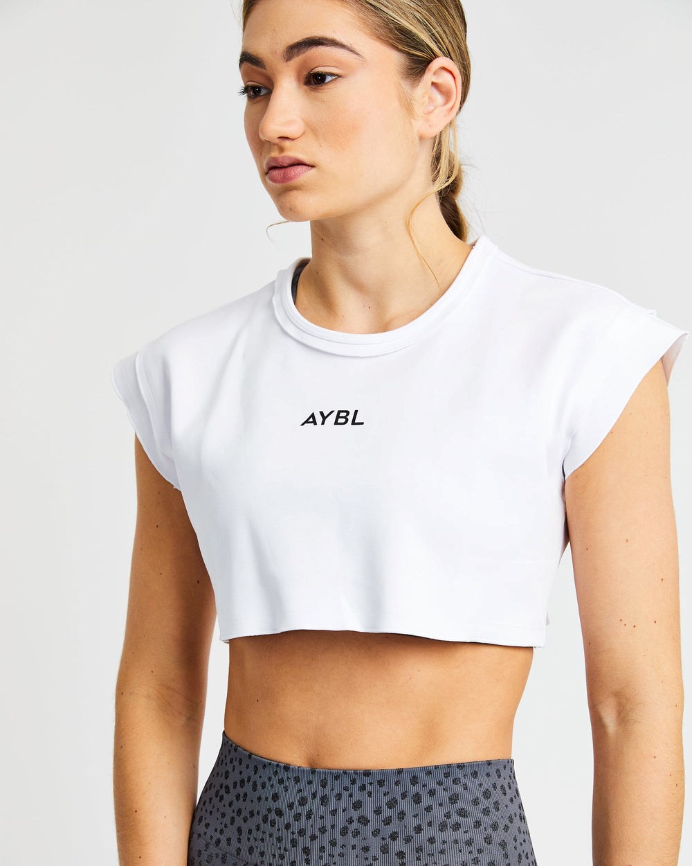 AYBL Tréningová Crop Top Biele | 13WHXDZRL