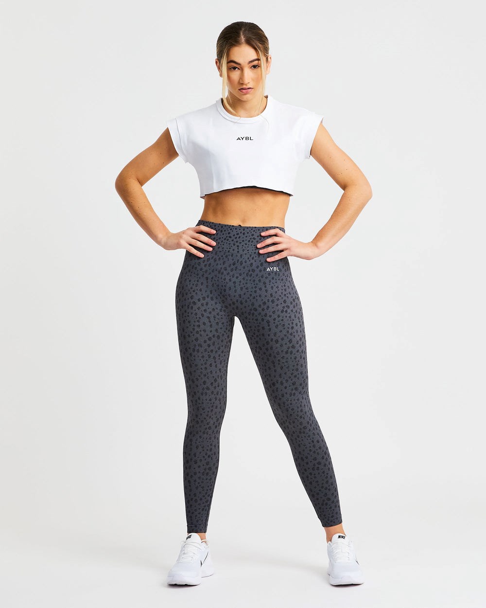 AYBL Tréningová Crop Top Biele | 21ZNDMUES