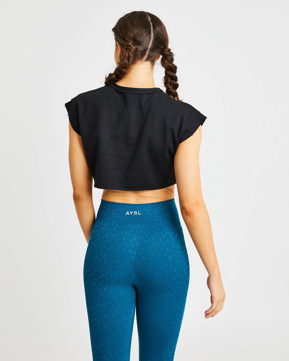 AYBL Tréningová Crop Top Čierne | 35AOMJIRT